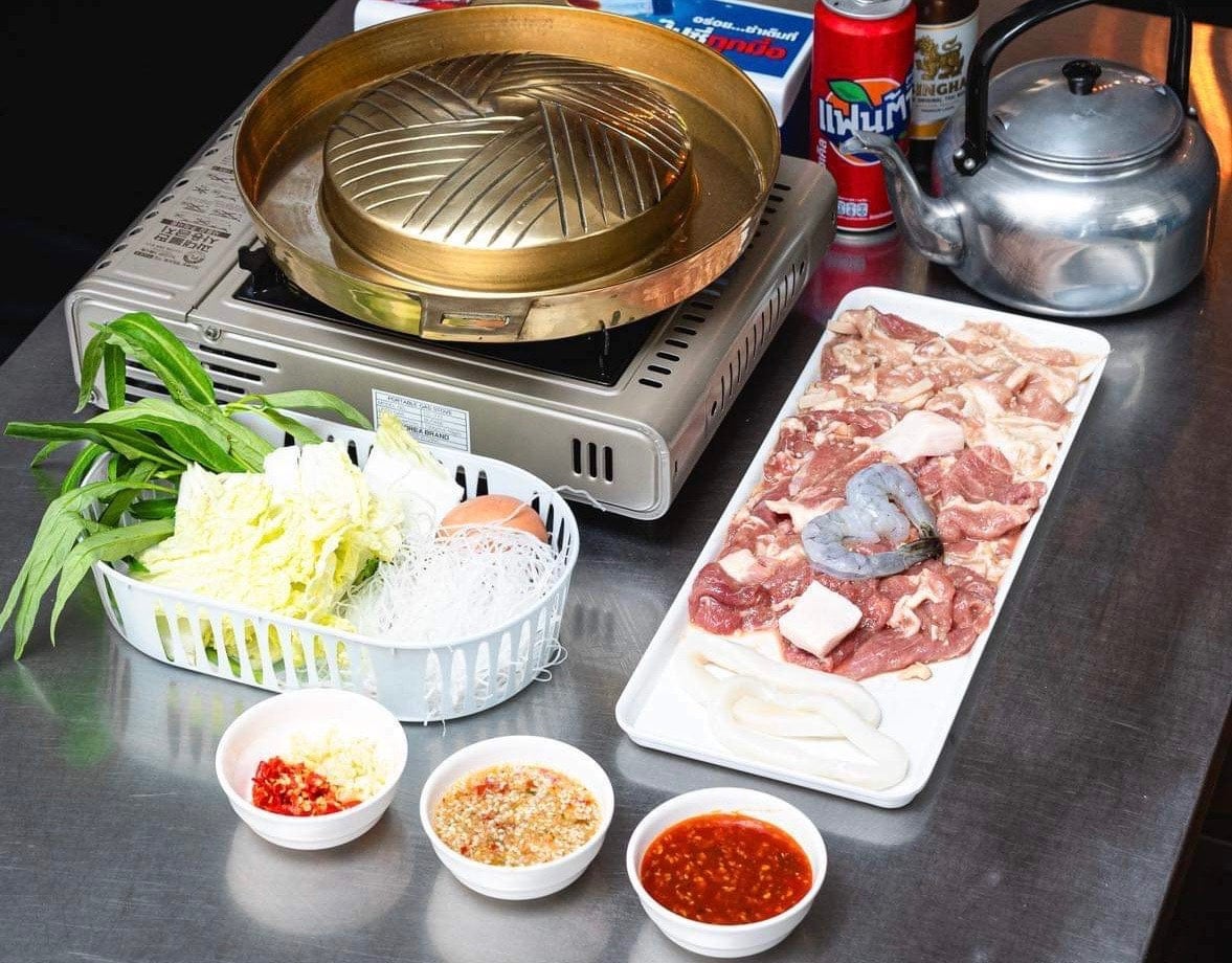 Bbq pot steamboat bargain pot mookata thai